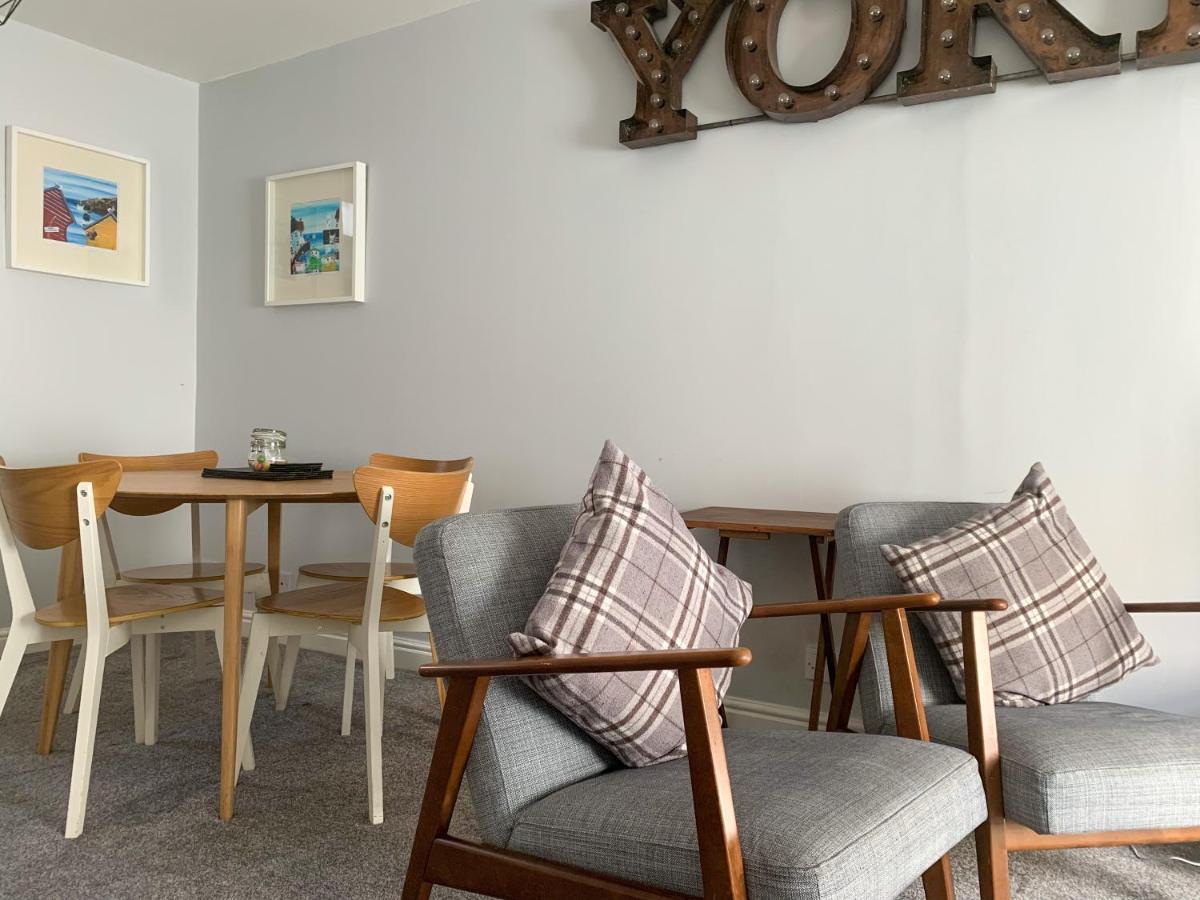 Stay In The Heart Of York At The Hampden - Free Parking - York Holiday Home Dış mekan fotoğraf