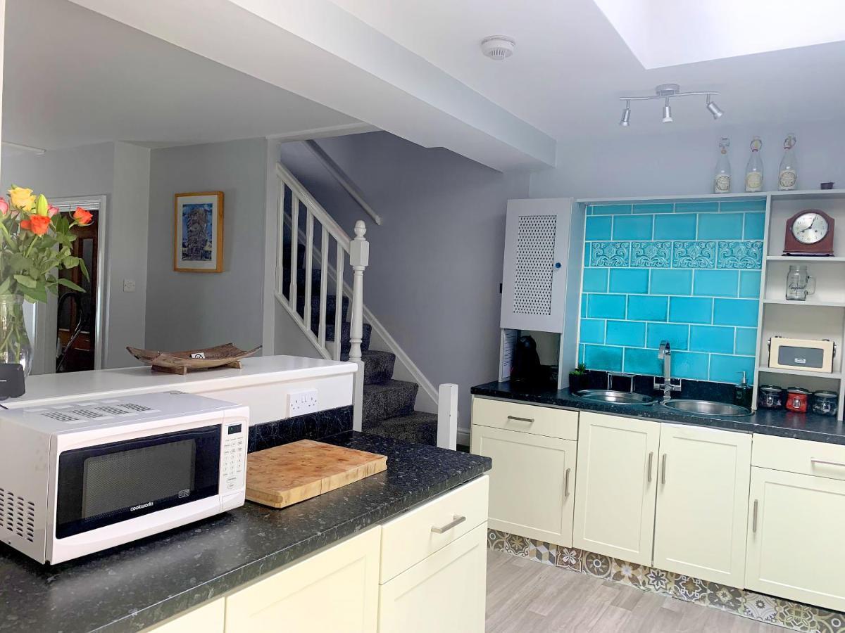 Stay In The Heart Of York At The Hampden - Free Parking - York Holiday Home Dış mekan fotoğraf