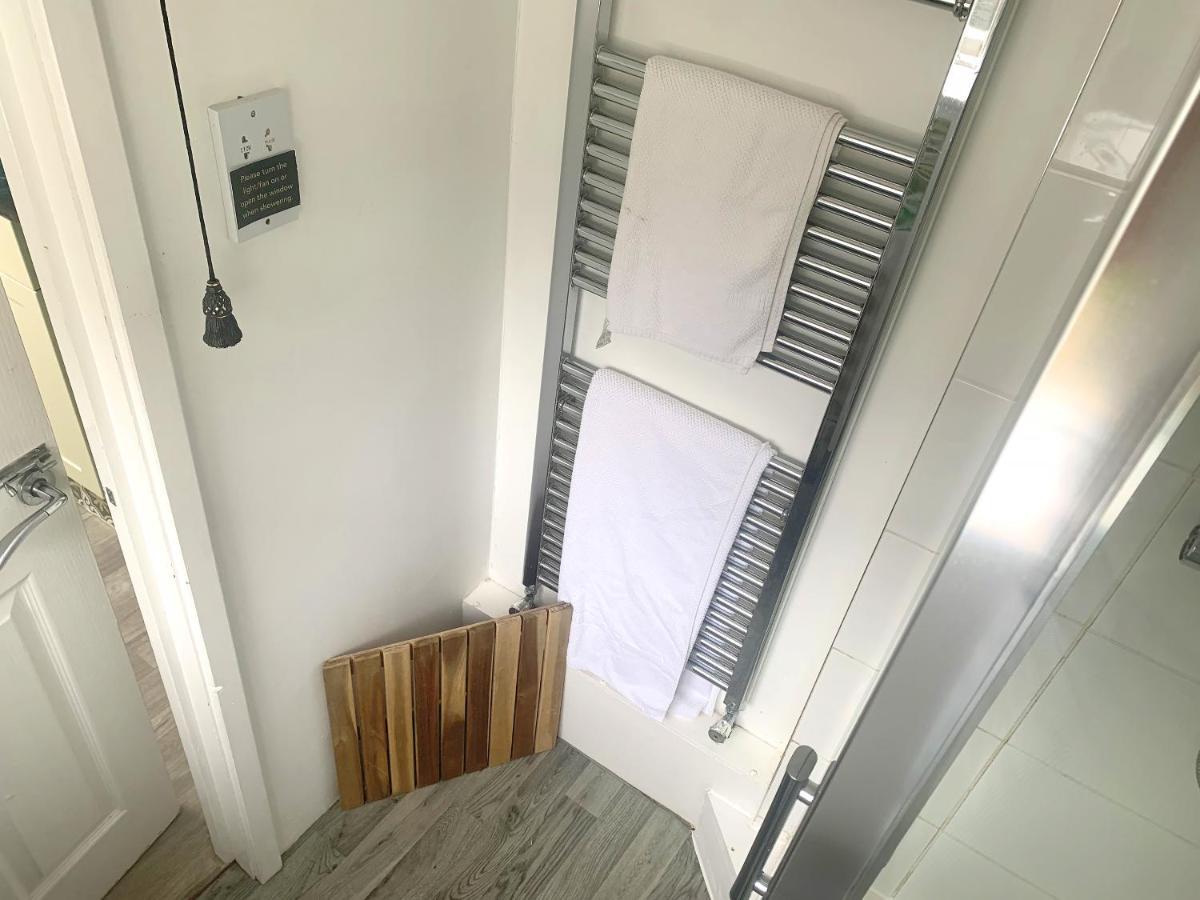 Stay In The Heart Of York At The Hampden - Free Parking - York Holiday Home Dış mekan fotoğraf